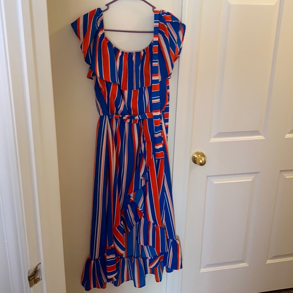 Beautiful patriotic dress!